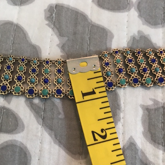 Cleopatra style gold tone necklace - Picture 8 of 10